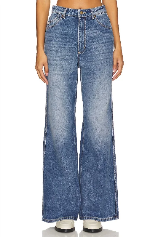 Studio Flare Jeans In Real Worn