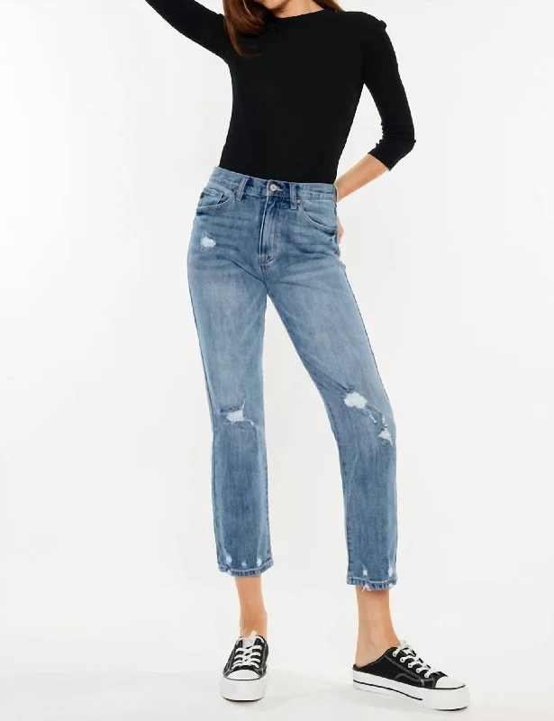 Missy High Rise Jeans In Medium Wash