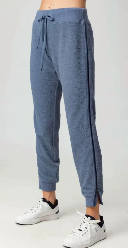 Adia Jogger In Steel Blue