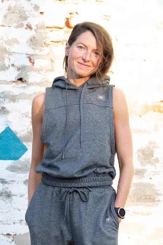 Team Hoodie (washed black) Athletic Women's 