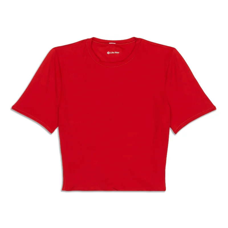 Nulu Crewneck Cropped T-Shirt - Resale Relaxed Women's 