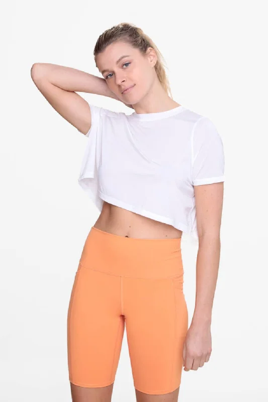 Active Short Sleeve with Cut-Out British Gentlewoman Style