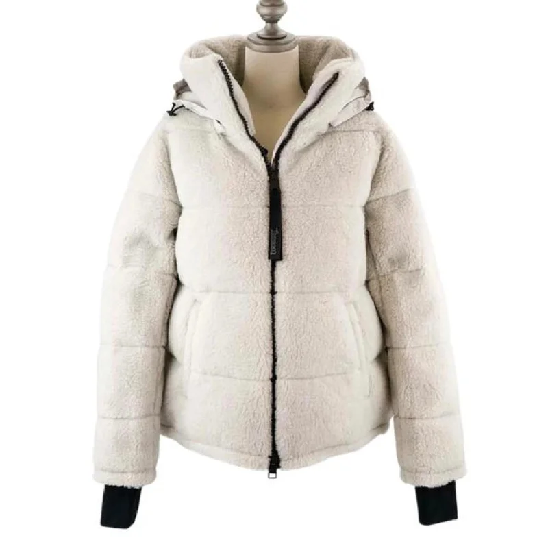 The Sherpa Down Jacket In Cream Sporty Women's Tennis