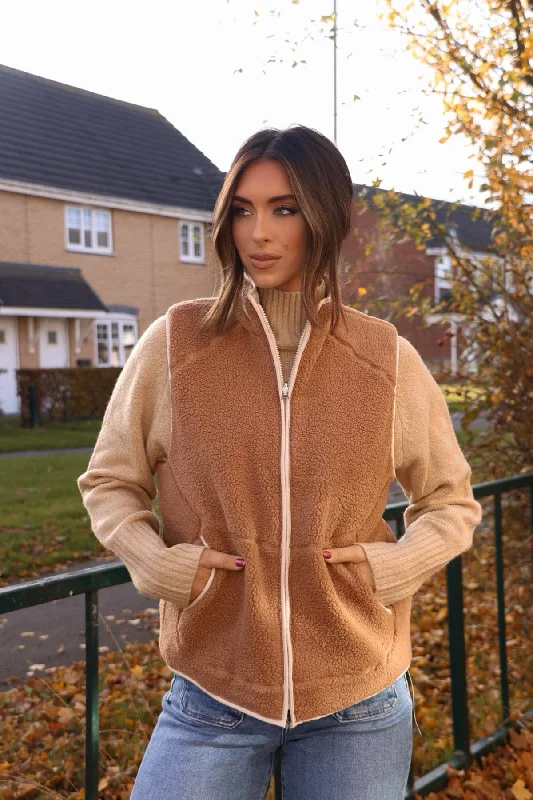 Reversible Fleece Quilted Zip Up Vest - Camel - FINAL SALE Modern Women's 
