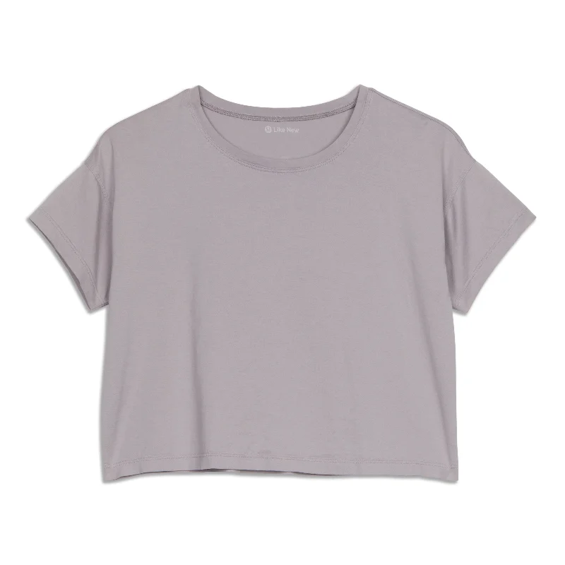 Cates T-Shirt - Resale Sharp Women's Italian