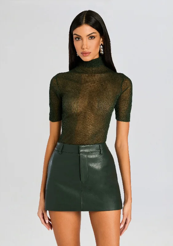 Paula Short Sleeve Sweater performance